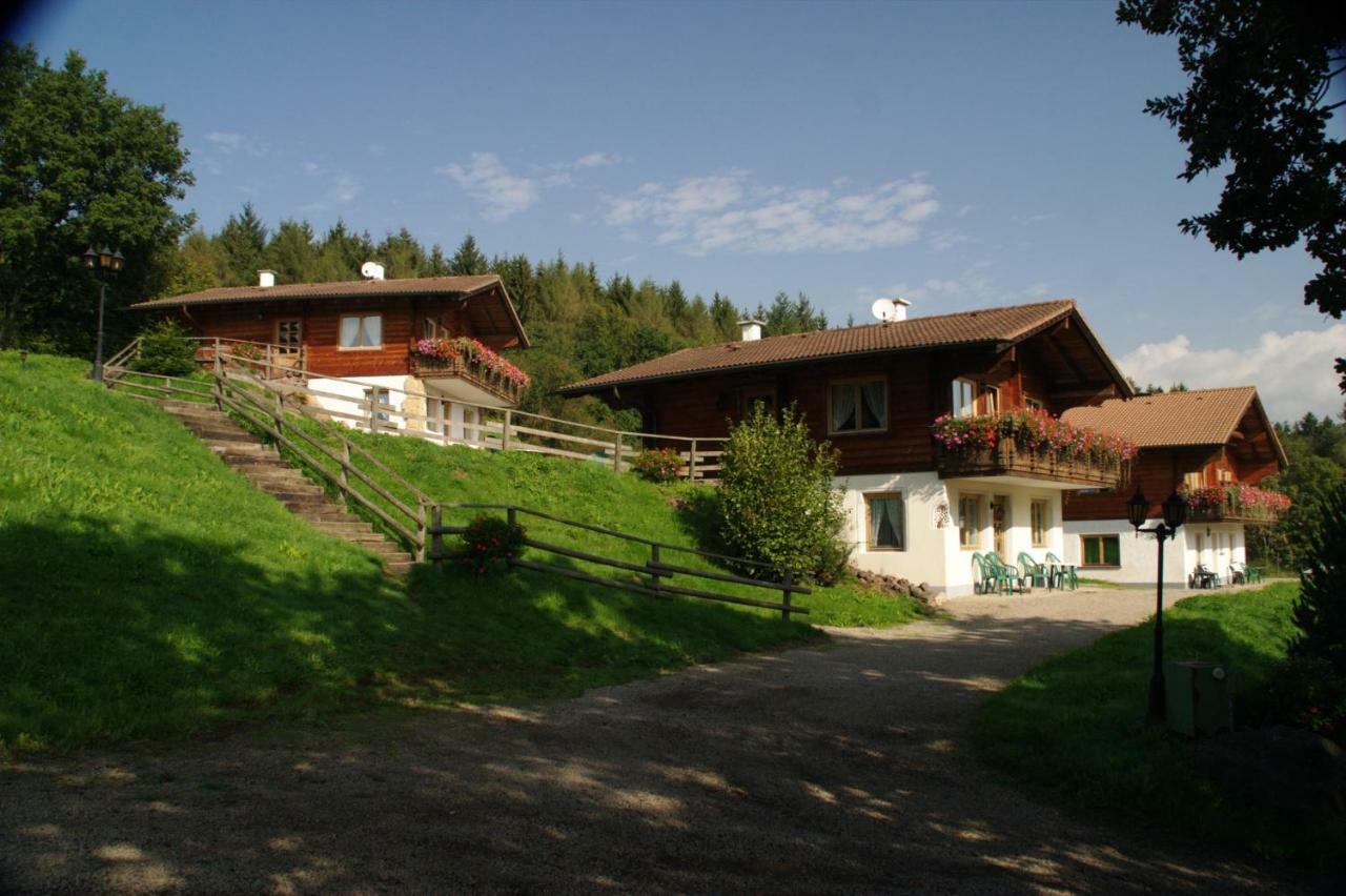 Blockhaus-Ferienpark Apartamento Eisenschmitt Exterior foto